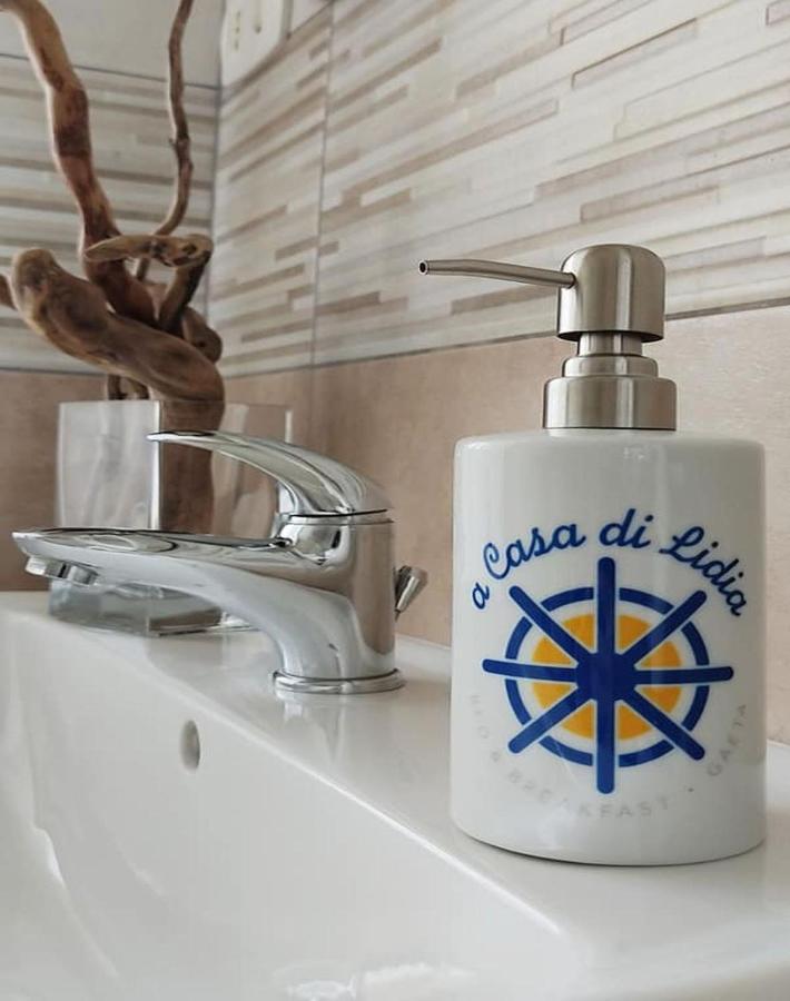 A Casa Di Lidia B&B ガエータ エクステリア 写真